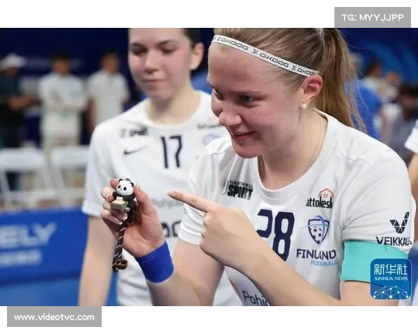 芬兰队长薇拉考皮宣布退役 熊猫挂件见证她的最后一战